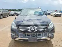 2017 Mercedes Benz GLE-Class фото