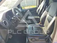 2017 Mercedes Benz METRIS фото