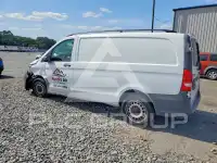 2017 Mercedes Benz METRIS фото