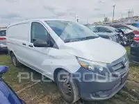 2017 Mercedes Benz METRIS photo
