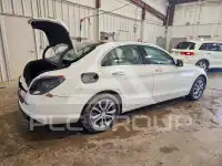 2017 Mercedes Benz C-Class фото