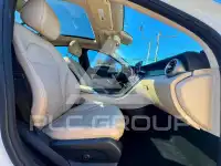 2017 Mercedes Benz C-Class photo