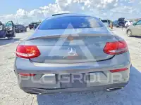 2017 Mercedes Benz C-Class фото