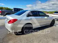 2017 Mercedes Benz C-Class фото