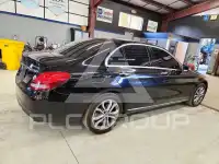 2017 Mercedes Benz C-Class фото