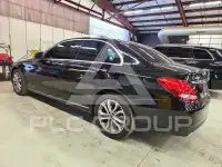 2017 Mercedes Benz C-Class фото