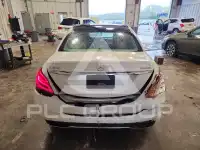 2017 Mercedes Benz C-Class фото