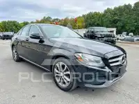 2017 Mercedes Benz C-Class фото