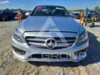 2017 Mercedes Benz C-Class фото