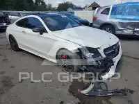 2017 Mercedes Benz C-Class фото