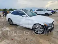 2017 Mercedes Benz C-Class фото