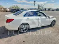 2017 Mercedes Benz C-Class photo