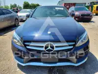 2017 Mercedes Benz C-Class фото