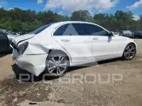 2017 Mercedes Benz C-Class photo