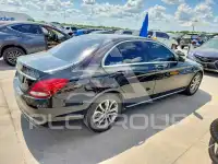 2017 Mercedes Benz C-Class photo