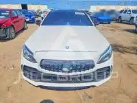 2017 Mercedes Benz C-Class фото