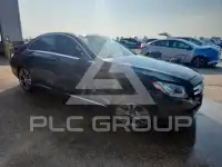 2017 Mercedes Benz C-Class фото