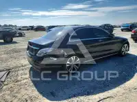 2017 Mercedes Benz C-Class photo