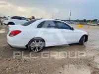 2017 Mercedes Benz C-Class фото
