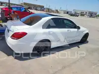 2017 Mercedes Benz C-Class фото