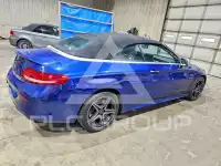 2017 Mercedes Benz C-Class фото