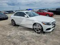 2017 Mercedes Benz C-Class photo