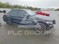 2017 Mercedes Benz C-Class фото
