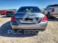 2017 Mercedes Benz C-Class photo