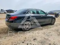 2017 Mercedes Benz C-Class photo