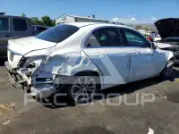 2017 Mercedes Benz C-Class фото