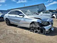 2017 Mercedes Benz C-Class фото