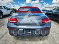 2017 Mercedes Benz C-Class photo