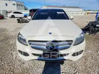 2017 Mercedes Benz C-Class фото
