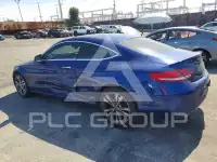2017 Mercedes Benz C-Class фото