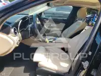 2017 Mercedes Benz C-Class photo