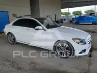 2017 Mercedes Benz C-Class фото