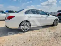 2017 Mercedes Benz C-Class photo