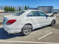 2017 Mercedes Benz C-Class фото