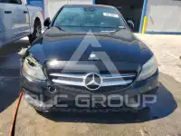 2017 Mercedes Benz C-Class фото