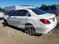 2017 Mercedes Benz C-Class фото