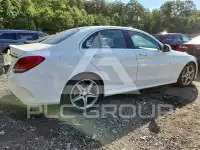 2017 Mercedes Benz C-Class photo