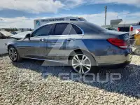 2017 Mercedes Benz C-Class photo