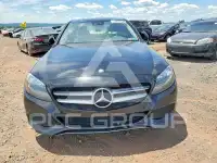 2017 Mercedes Benz C-Class фото