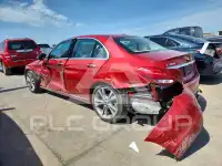 2017 Mercedes Benz C-Class фото