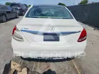 2017 Mercedes Benz C-Class фото