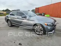 2017 Mercedes Benz C-Class photo