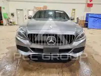 2017 Mercedes Benz C-Class photo