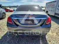 2017 Mercedes Benz C-Class photo