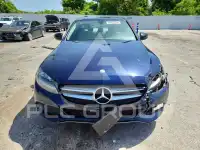 2017 Mercedes Benz C-Class фото