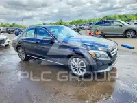 2017 Mercedes Benz C-Class фото
